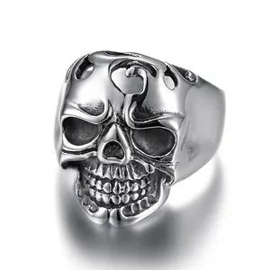 Retro punk hollow skull ring in vintage stainless steel with detailed carvings