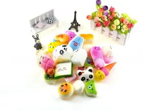 Detailliertes 10er-Set Squishy-Spielzeuge aus Schaumstoff mit Brot- und Tier-Motiven
