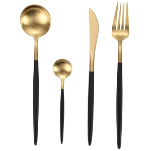 Set di posate in acciaio inossidabile 304 nero e oro con coltello e forchetta