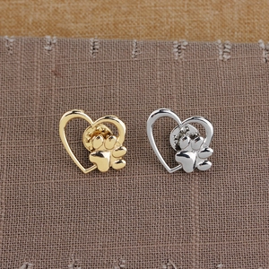 Polished alloy heart and pet paw print collar brooches in gold and silver finishes