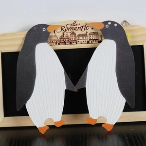 Guirlande de pingouins en papier avec impression recto-verso pour décor de fête