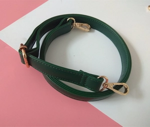 Dunkelgrüner verstellbarer Ersatzschultergurt aus PU-Leder für Damenhandtaschen mit Gold