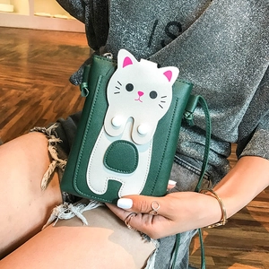 Forest green cat shaped crossbody phone bag with cartoon拼接 design for women