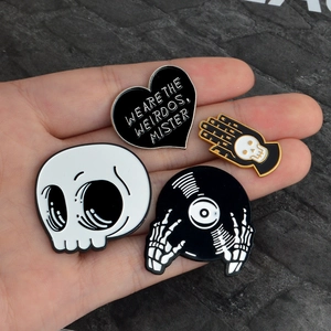 Set of 4 gothic skull and vinyl record enamel pins for Halloween punk outfits