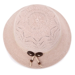Women's hollow knit sun hat with decorative wooden buttons and breathable wave pattern