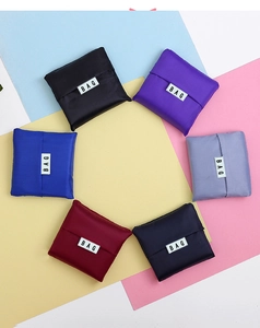 Detailed top view of compact foldable Oxford shopping bags in six different vibrant colors