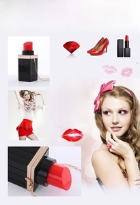 Detailed view of novelty lipstick shaped acrylic clutch bag with gold chain strap