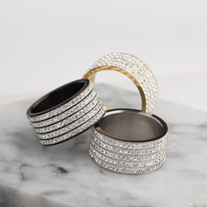 Fashion Stainless Steel Band Ring For Women Men 5 Row Inlaid Rhinestone Wide Finger Ring Minimalist Jewelry Gift