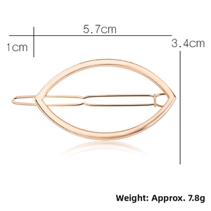 Barrette à cheveux évidée en or rose avec dimensions détaillées 5,7 cm x 3,4 cm