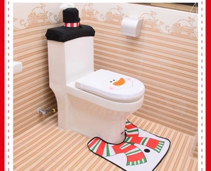 Detailansicht des Schneemann-Weihnachts-WC-Sets mit passender Matte und Tankabdeckung
