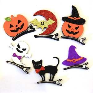 Set of 6 Halloween hair clips featuring pumpkin, ghost, and black cat felt designs