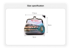 Size specification for the retro town print coin purse with metal clasp detail