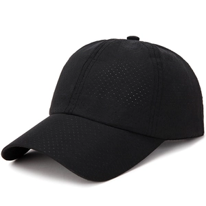 Casquette de baseball en maille noire à séchage rapide avec tissu respirant et visière