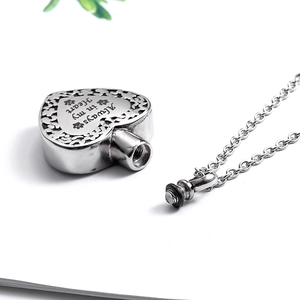 Collier urne cœur gravé Always in My Heart avec pendentif commémoratif en acier