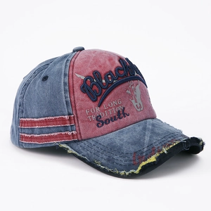 Vintage gewaschene Baseballkappe mit rot-blauem Colorblocking und 3D-Stickerei