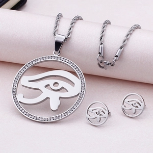 Silver Eye of Horus jewelry set with sparkling rhinestones and elegant twist chain