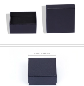 Detail view of square black jewelry box with dimensions 7.5x7.5x3.5cm and soft inner padding
