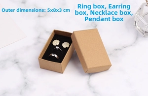 Detail view of 5x8x3cm kraft paper jewelry gift box with black foam insert for rings