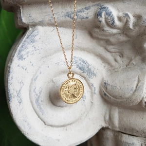 925 Sterling silver gold coin pendant necklace with Queen Elizabeth II engraving