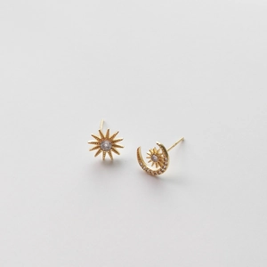 Asymmetric S925 sterling silver star and moon stud earrings in golden finish