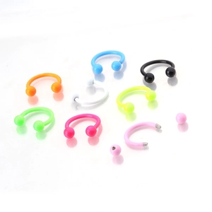 Set di anelli a ferro di cavallo neon in acciaio inox per piercing al naso e alle labbra