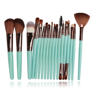 Professional 16-piece makeup brush set with green handles and rose gold metal ferrules