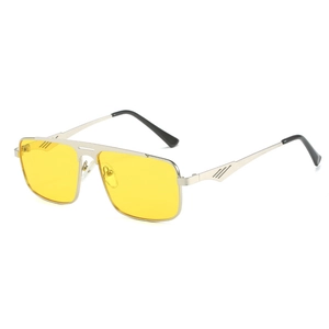 Retro-Sonnenbrille mit eckigem Silberrahmen, gelben Gläsern und Doppelsteg-Design