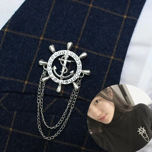 Broche Ancre Gouvernail Nautique Alliage Strass Double Chaîne À Glands Épingle De Revers Costume Bijoux Unisexe