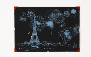 Détail d'art à gratter Tour Eiffel fixé par des coins photo adhésifs rouges