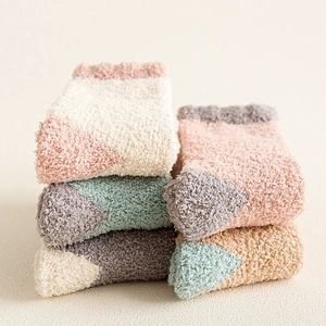 Chaussettes thermiques épaisses en polaire corail pour femmes en couleurs Morandi