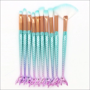10pcs mermaid makeup brush set with gradient fish scale handles and rose gold ferrules