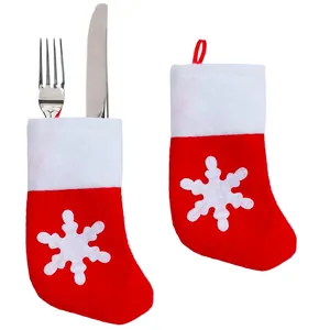Christmas Stocking Cutlery Holder Non-woven Fabric Snowflake Pattern Tableware Bags Fork Knife Festive Party Decoration