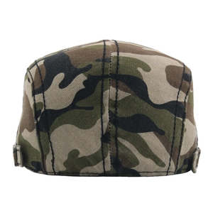 Men's camouflage flat cap with jungle pattern and side adjustable metal buckles