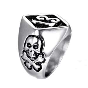 Men Vintage Stainless Steel Skull Ring Thirteen Shield Embossed Punk Biker Gothic Jewelry Retro Polished