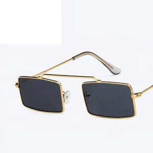 Retro rectangle metal sunglasses with gold frame and dark gray polarized lenses