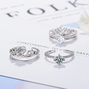 Conjunto de anillos de corona en plata S925 con circonitas y banda ajustable moderna