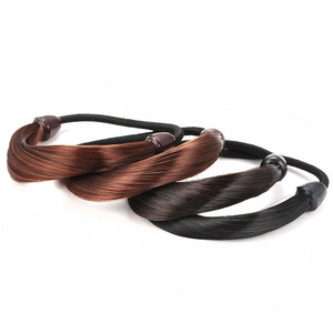 Lot de trois élastiques à cheveux tendance avec extensions synthétiques marron et noir