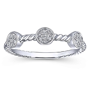 Elegant silver twisted band ring with three round micro-pave zircon stone clusters