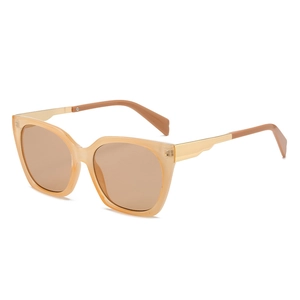 Fashionable champagne cat-eye sunglasses with gradient brown lenses and gold metal temples