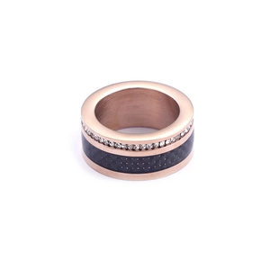 Rose gold titanium ring with black carbon fiber inlay and sparkling crystal accents