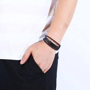 Stylish multilayer black braided leather bracelet for men and women with metal clasp