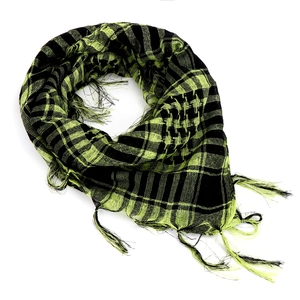 Detailed view of the tactical shemagh scarf featuring green and black checkered fringe
