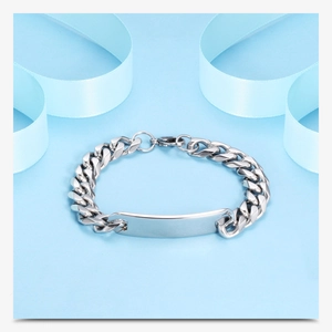 Detail of 11MM stainless steel Cuban link bracelet with engravable blank rectangular bar
