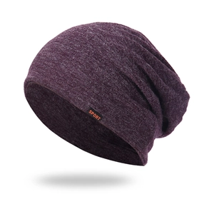 Bonnet en tricot thermique violet chiné avec étiquette sport pour ski d'hiver