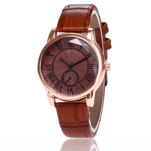 Women's quartz watch with brown leather strap, rose gold case and Roman numeral dial
