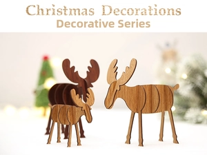 Three-piece wooden reindeer decoration set with natural wood grain for Christmas desktop decor