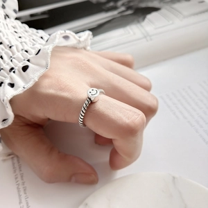 Retro S925 sterling silver smiley face ring with twisted rope band for fashion women