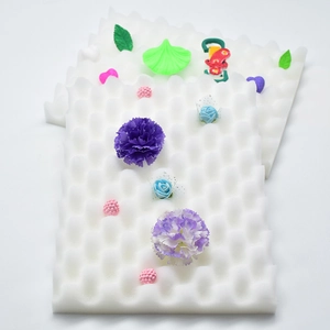 Set of 2 white wave sponge pads for fondant cake flower drying and shaping tools