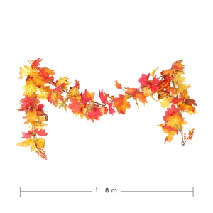 Künstliche Ahornblattgirlande 1,8m mit Kürbissen und Beeren für Herbstdekoration