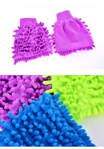 Détail de gants de lavage de voiture en microfibre chenille avec poignets élastiques